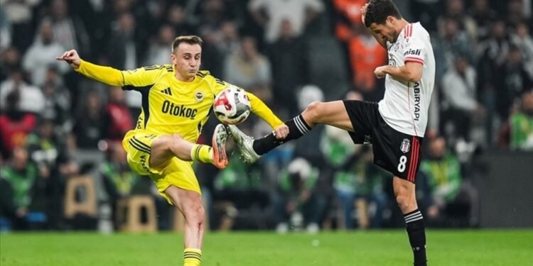 Usta yazarlardan Fenerbahçe-Beşiktaş derbisi tahminleri!