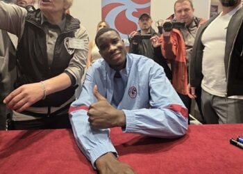 Zirvede olmak önemli