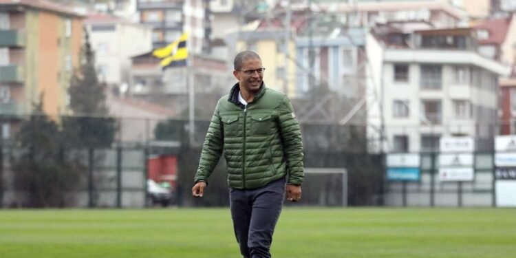Alex de Souza’dan Aziz Yıldırım’a destek!
