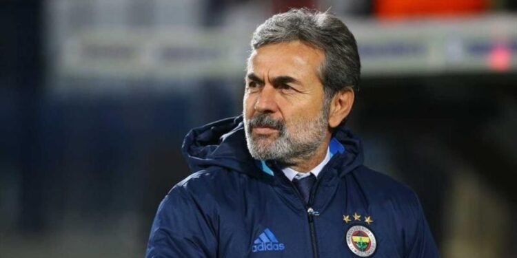 Aykut Kocaman’dan flaş hamle! 3 ismi Fenerbahçe’ye getiriyor