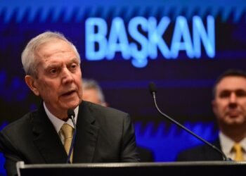 Aziz Yıldırım’dan transfer açıklaması: İstersek önümüzdeki hafta…