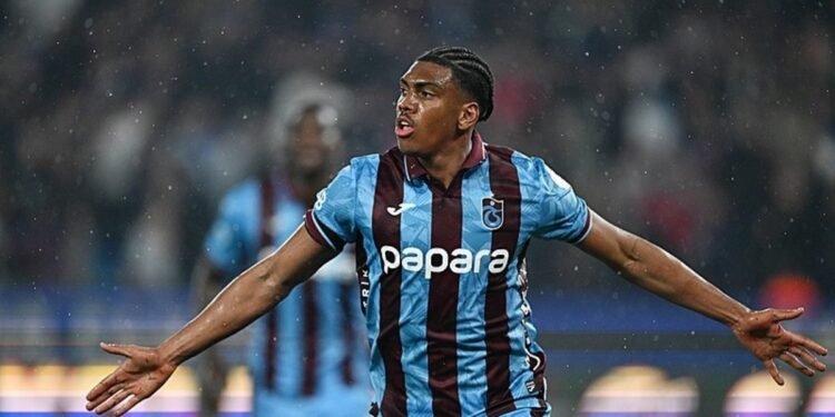 Benfica’da gözler Augusto’da