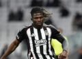 Beşiktaş’a veda etmişti! El Bilal Toure transfer kararını verdi