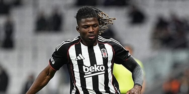 Beşiktaş’a veda etmişti! El Bilal Toure transfer kararını verdi