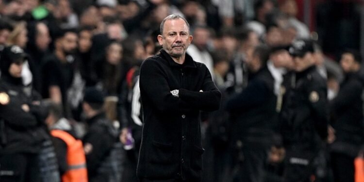 Beşiktaş’ın ilk hoca adayı belli oldu! Sergen Yalçın’ın ayrılığının ardından…