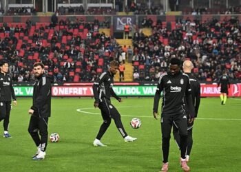 Beşiktaş’ta Gaziantep FK maçı öncesi Milot Rashica şoku!