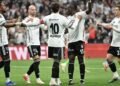 Beşiktaş’ta sezon istikrarsız ve kupasız geçti!