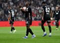 Beşiktaş’ta taraftarlar, yönetimi ve Sergen Yalçın’ı istifaya davet etti!