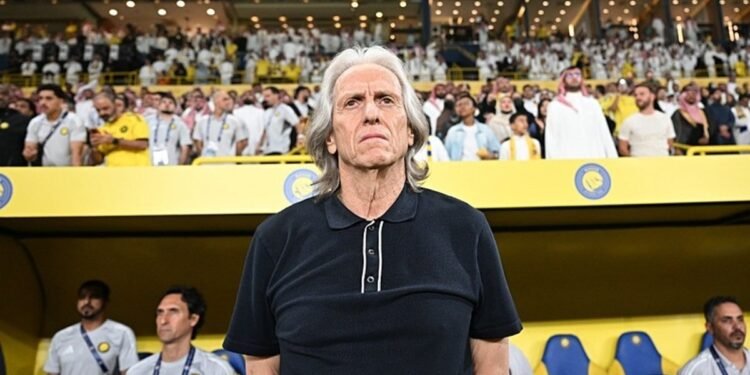 Bitmemiş bir hikayem var