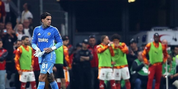 Ederson gitmek istiyor