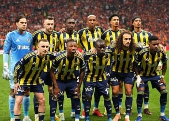 Fenerbahçe galibiyet hasretine son vermek istiyor! İşte sarı-lacivertlilerin RAMS Başakşehir maçı muhtemel 11’i