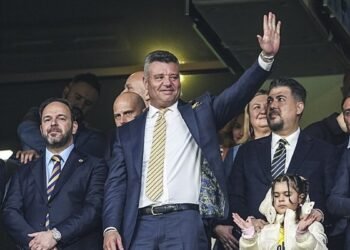 Fenerbahçe için ayrıldık