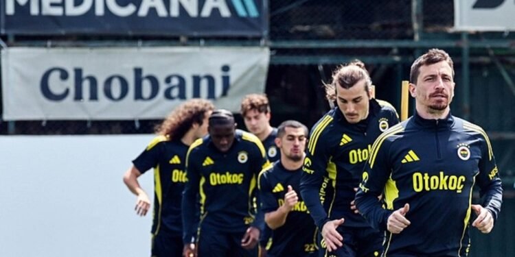 Fenerbahçe Konyaspor maçının hazırlıklarını tamamladı!