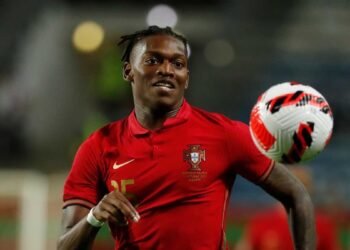 Fenerbahçe ve Galatasaray’a transferde Rafael Leao müjdesi!