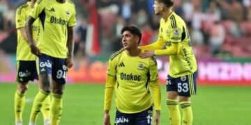 Fenerbahçe’de Edson Alvarez ne yapacağını şaşırdı!