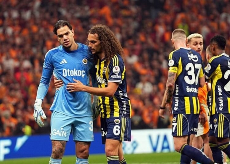 Fenerbahçe’de eleştirilerin odağındaki Ederson körfez yolcusu!