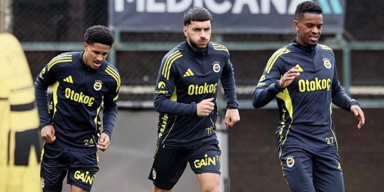 Fenerbahçe’de İkas Eyüpspor maçı hazırlıkları
