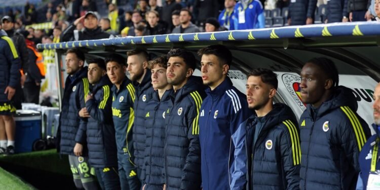 Fenerbahçe’de ilk ayrılık kesinleşti! Edson Alvarez…