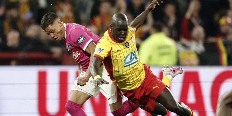 Fenerbahçe’den Malang Sarr bombası!