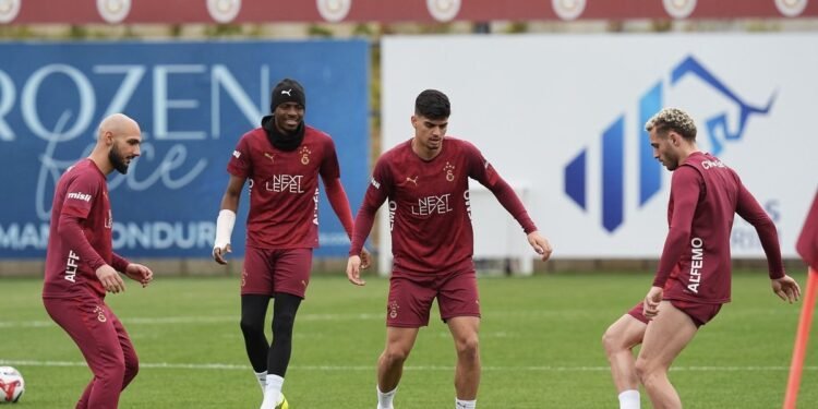 Galatasaray Antalyaspor maçına hazır!