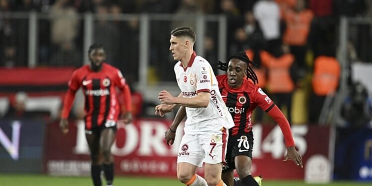 GALATASARAY HABERLERİ – Roland Sallai’ye Premier Lig’den 2 talip birden!