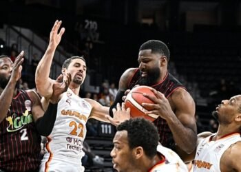 Galatasaray MCT Technic evinde Glint Manisa Basket’e kaybetti!