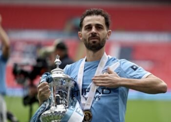 Galatasaray’a Bernardo Silva transferinde dev rakip!