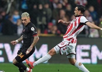 Galatasaray’da Lucas Torreira şoku! 2. yarıya devam edemedi