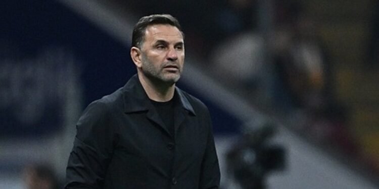 Galatasaray’da Okan Buruk’tan yıldız isme uyarı!
