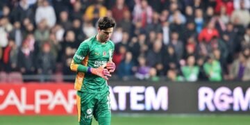 Galatasaray’dan Batuhan Şen Mısırlı.com.tr Fatih Karagümrük’e transfer oldu!