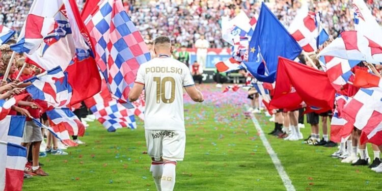 Galatasaray’dan futbolu bırakan Lukas Podolski’ye teşekkür paylaşımı!