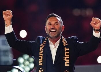 Galatasaray’dan Okan Buruk kararı! Yeni hedef ve dev prim…