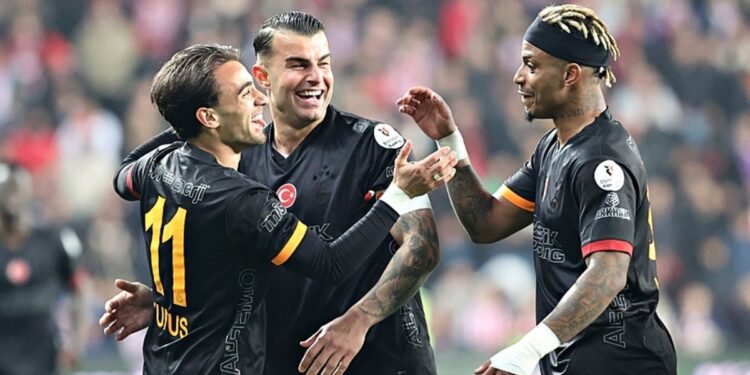 Galatasaray’ın yıldızına Benfica kancası! Transferde dev ısrar
