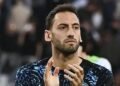 Hakan Çalhanoğlu’dan geleceği hakkında flaş açıklama!