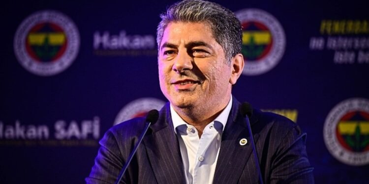 Hakan Safi Fenerbahçe’ye Galatasaray’ın eski hocasını getirebilir!