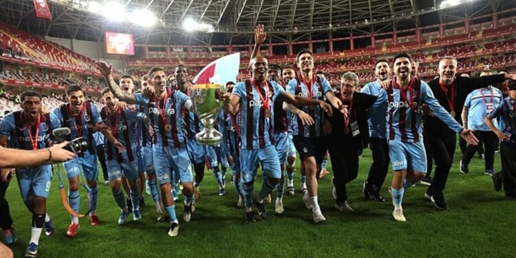 Hücum hattı yeniden
