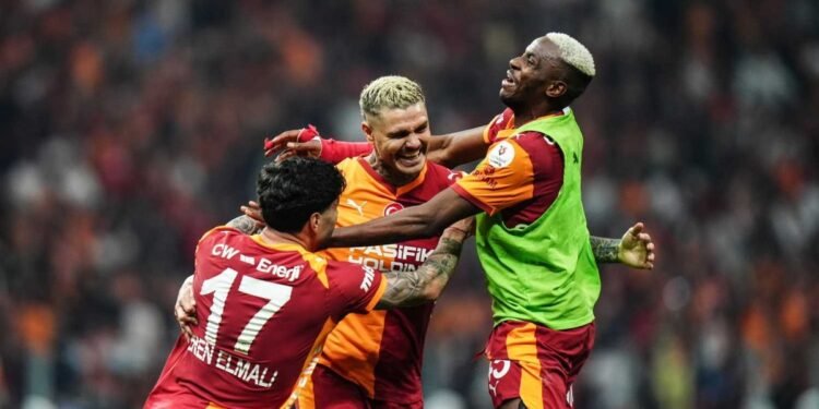 İkisi takımın yarısı