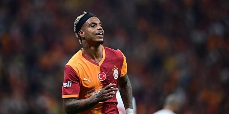 Lemina: Kalıyorum