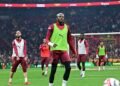 Nijeryalı eski yıldızdan Osimhen’e uyarı! “Sakın o takıma gitme”