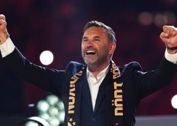 Okan Buruk’a Çizme kancası! Mevcut teknik direktörün ayrılması durumunda…