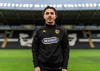 Ömür’den 2.5 milyon euro daha