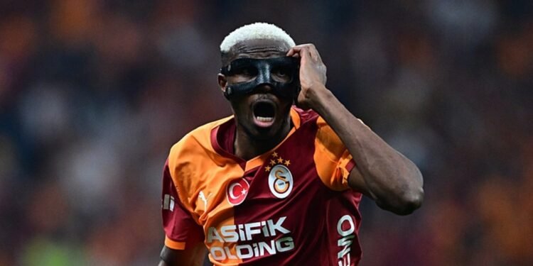 Osimhen’e sürpriz transfer çağrısı! “Mourinho’nun yanına gitmeli”