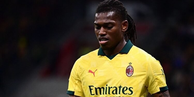 Rafael Leao’dan olay hareket! Fenerbahçeli taraftarları kızdırdı
