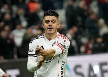 Rashica’nın talibi çok