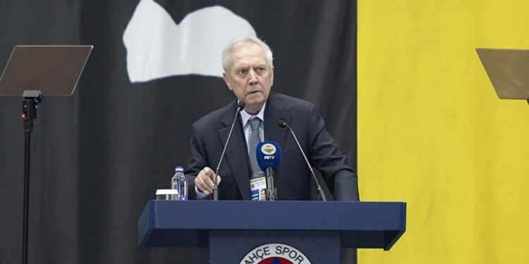 Seçimi kazanırsa 1 numarada o isim var! Aziz Yıldırım’dan sürpriz teknik direktör kararı