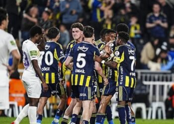 Spor yazarları Fenerbahçe-İkas Eyüpspor maçını değerlendirdi