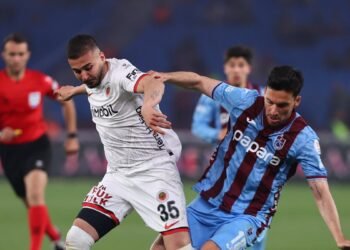 Spor yazarları Trabzonspor-Natura Dünyası Gençlerbirliği maçını değerlendirdi