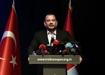 Trabzonspor Başkanı Ertuğrul Doğan’dan bordo-mavili taraftarlara çağrı!