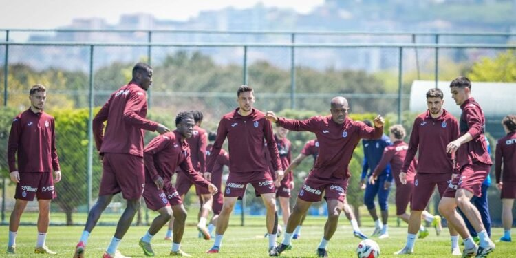 Trabzonspor derbiye hazır!