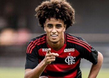 Trabzonspor’a 18’lik genç yetenek: Ryan Roberto!
